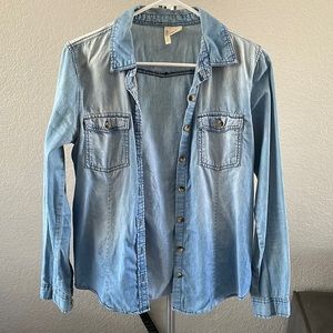 Blue light jean jacket - Size S